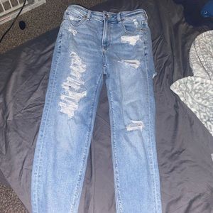 American Eagle Mom Jeans